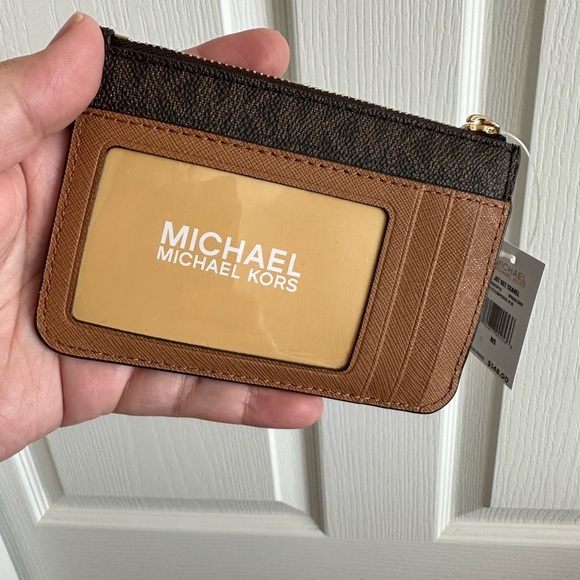 NWT MICHAEL Michael Kors small card case w/ID - Picture 2 of 2